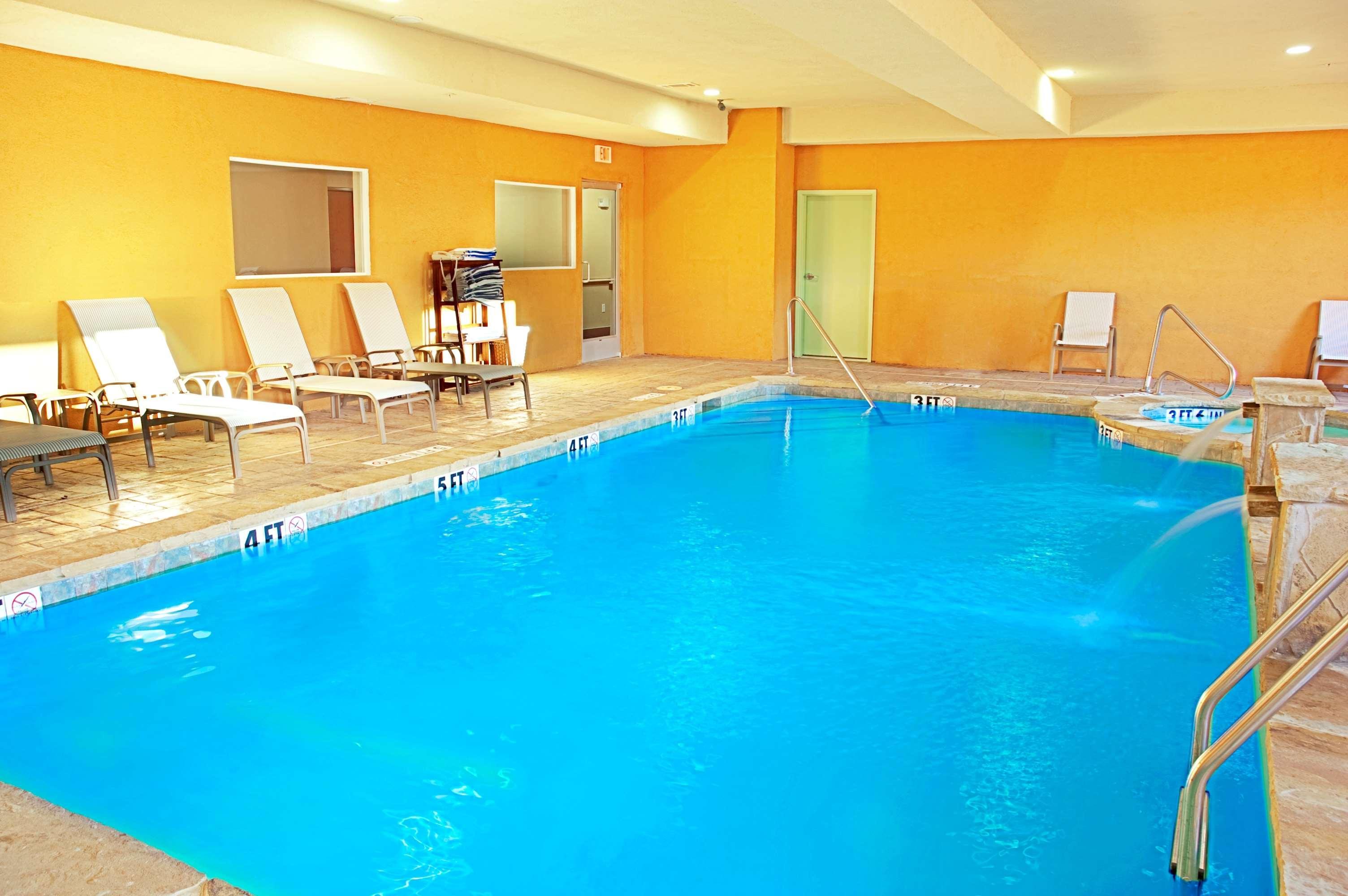 Best Western Bowie Inn & Suites Esterno foto