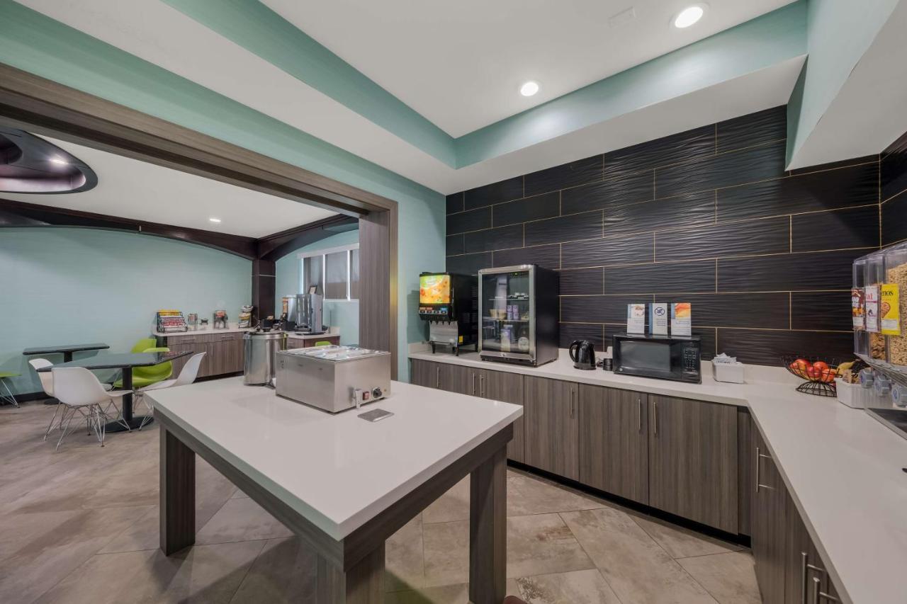 Best Western Bowie Inn & Suites Esterno foto